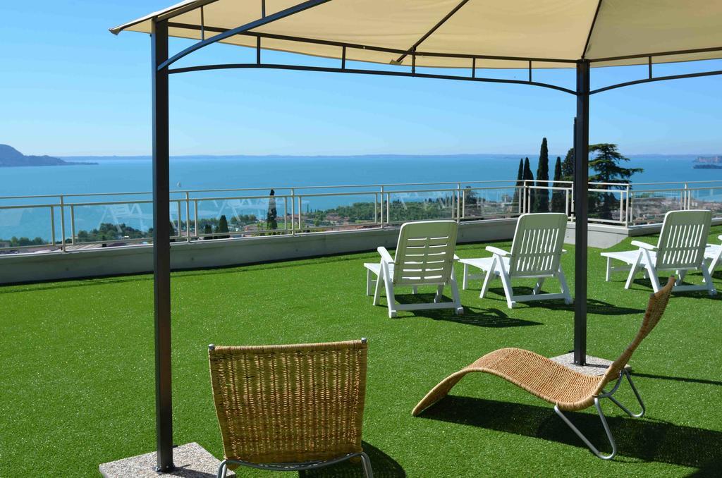 Residence Il Poggio Al Sole Toscolano Maderno Extérieur photo